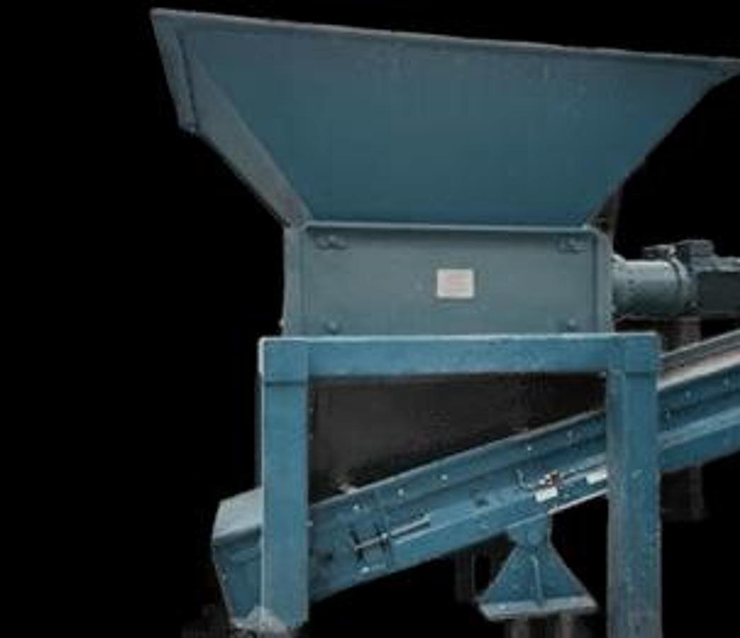DUAL SHAFT SHREDDER 1.350 x 900 mm. 88 kw
