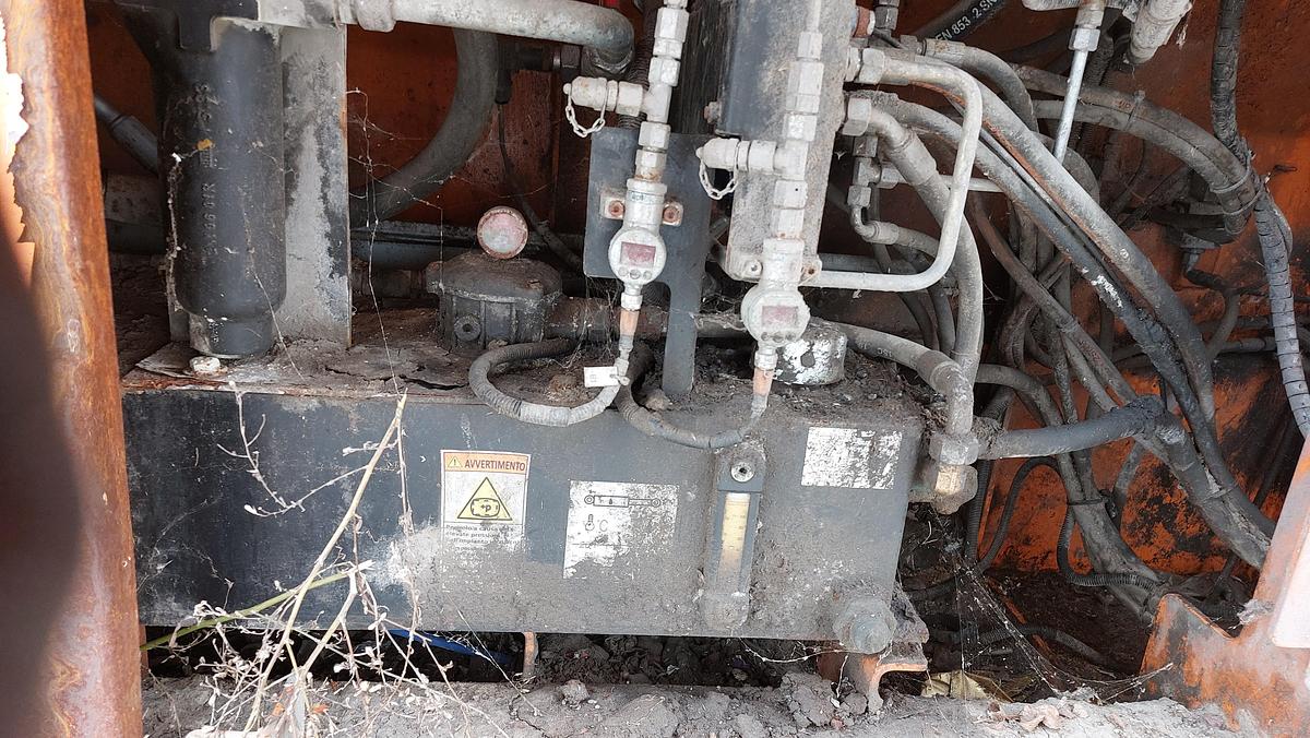 Used DOPPSTADT single shaft shredder DW 306 Ceron