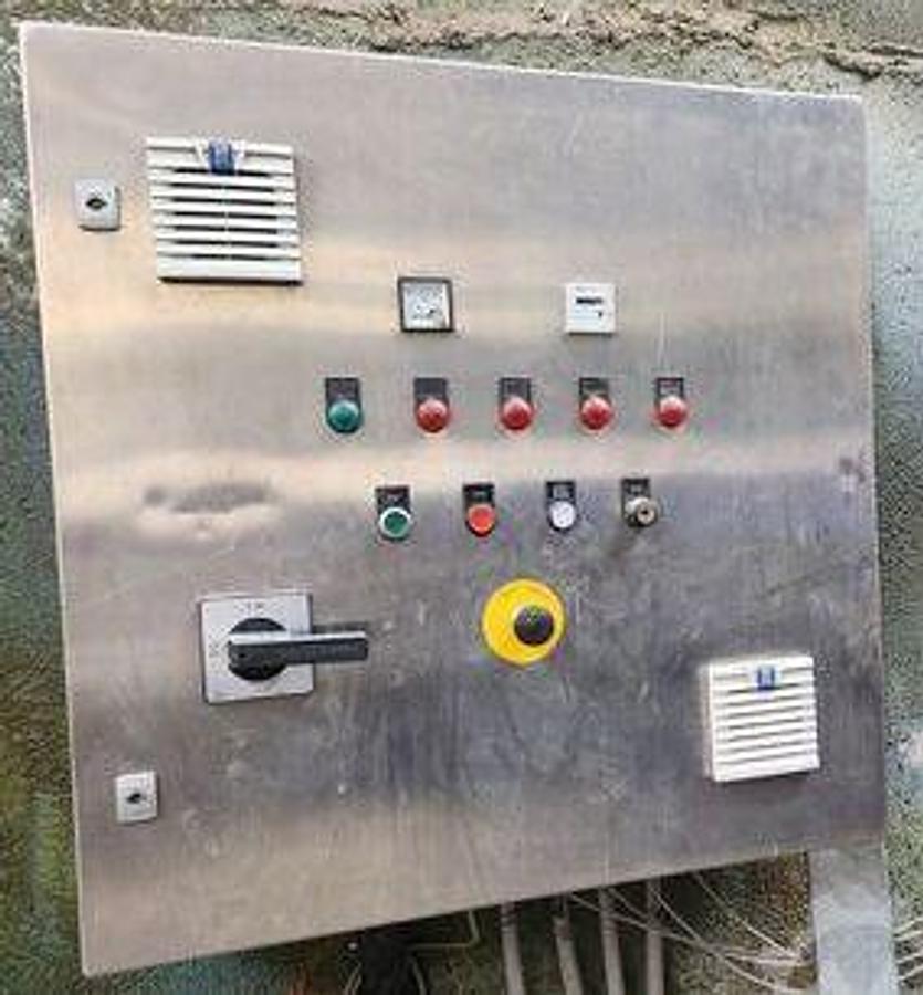 DUAL SHAFT SHREDDER 1.350 x 900 mm. 88 kw