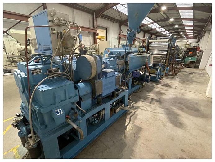 Used AMUT TWIN SCREW PVC SHEET LINE 1000 mm. 250 kg/h Ref.TX122