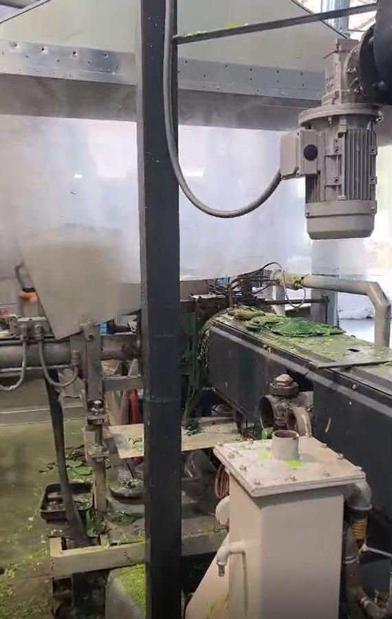 Used TECNOVA 90 mm. 37 L/D degassing+screenchanger+WR pelletizer