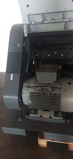 Refurbished 2016 TRIA XT 9042