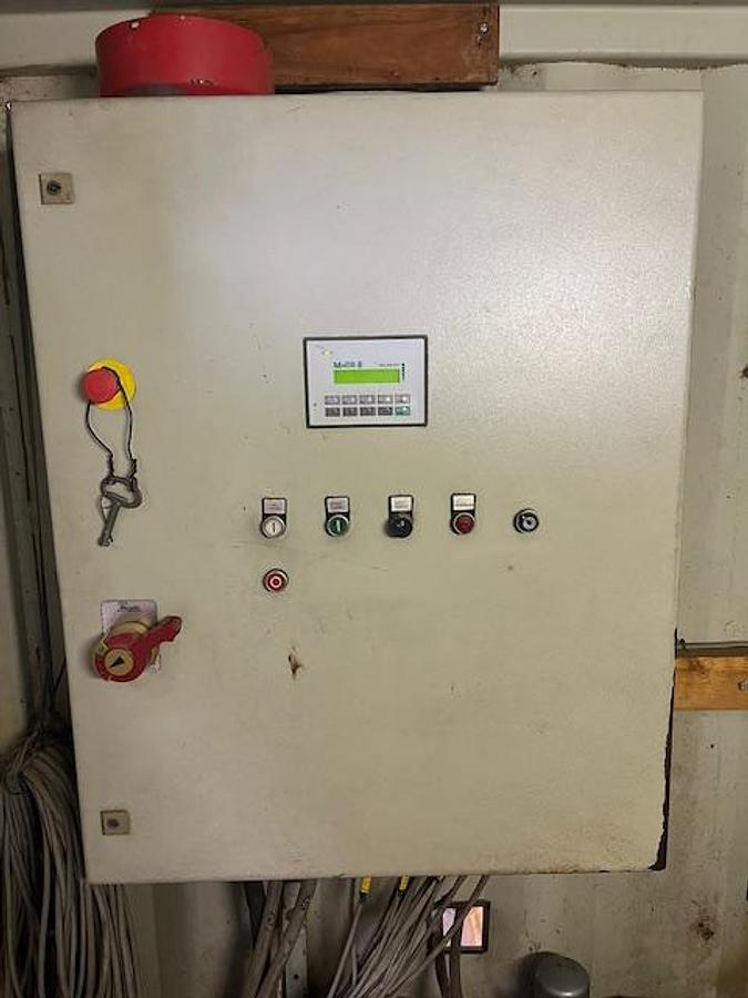 Refurbished 2000 VECOPLAN VAZ 145/135