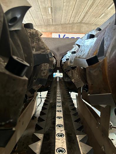 Refurbished VECOPLAN VNZ 3000 TWIN SHAFT 264 KW