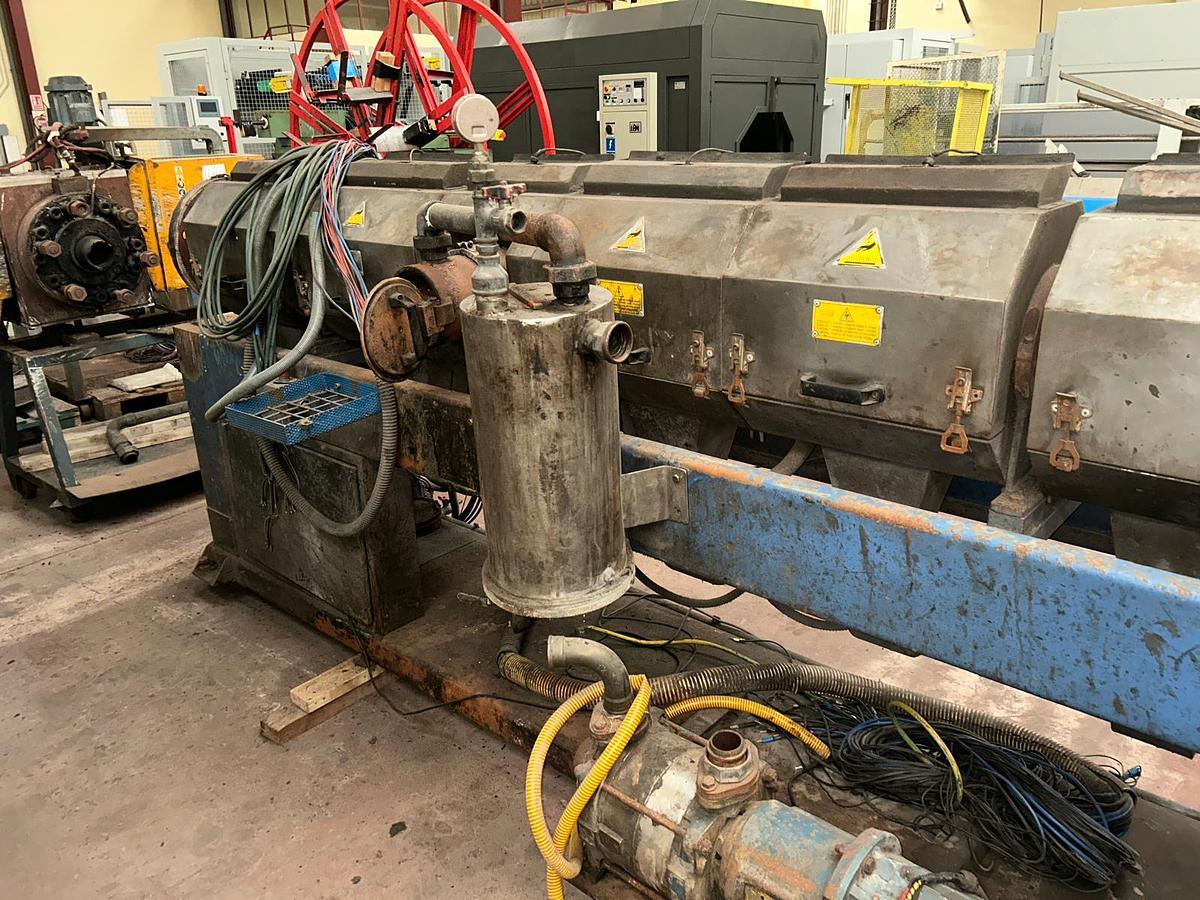 Used PREALPINA 105 mm. 40 L/D 1 degassing