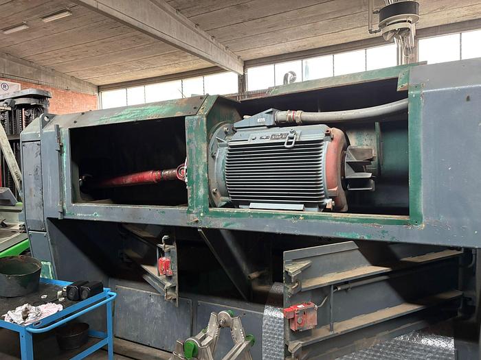 Refurbished VECOPLAN TWIN SHAFT SHREDDER 220 KW VNZ 3000 double-rotor shredder