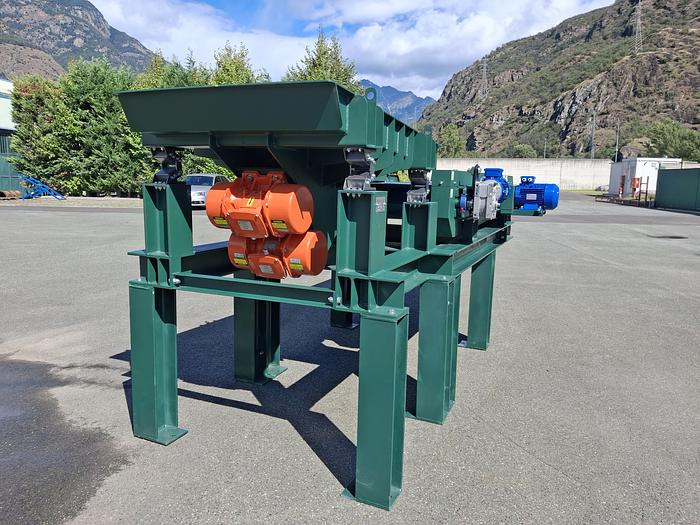 EDDY CURRENT SEPARATOR - SEPARATEUR COURANTS FOUCAULT