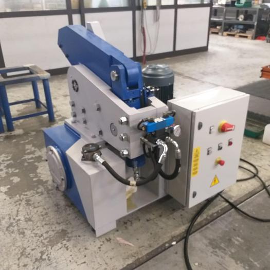 ALLIGATOR SHEARS, INDUSTRIAL SCISSORS