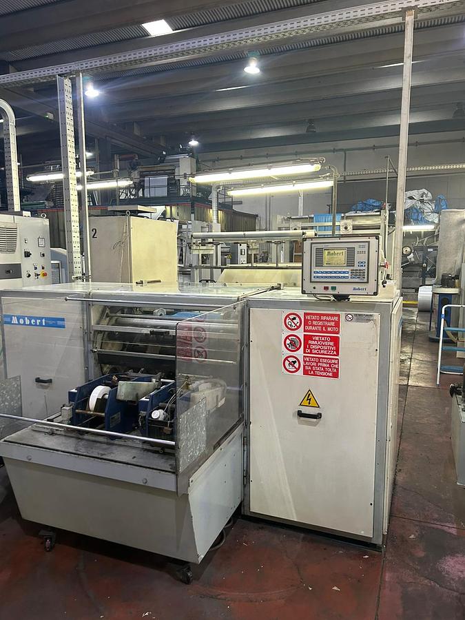 Used 1998 MOBERT Roller 110E. 6M.TN 11 R6