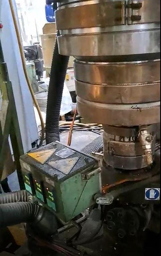 Used TECOM 65 mm. screw 1600 mm.