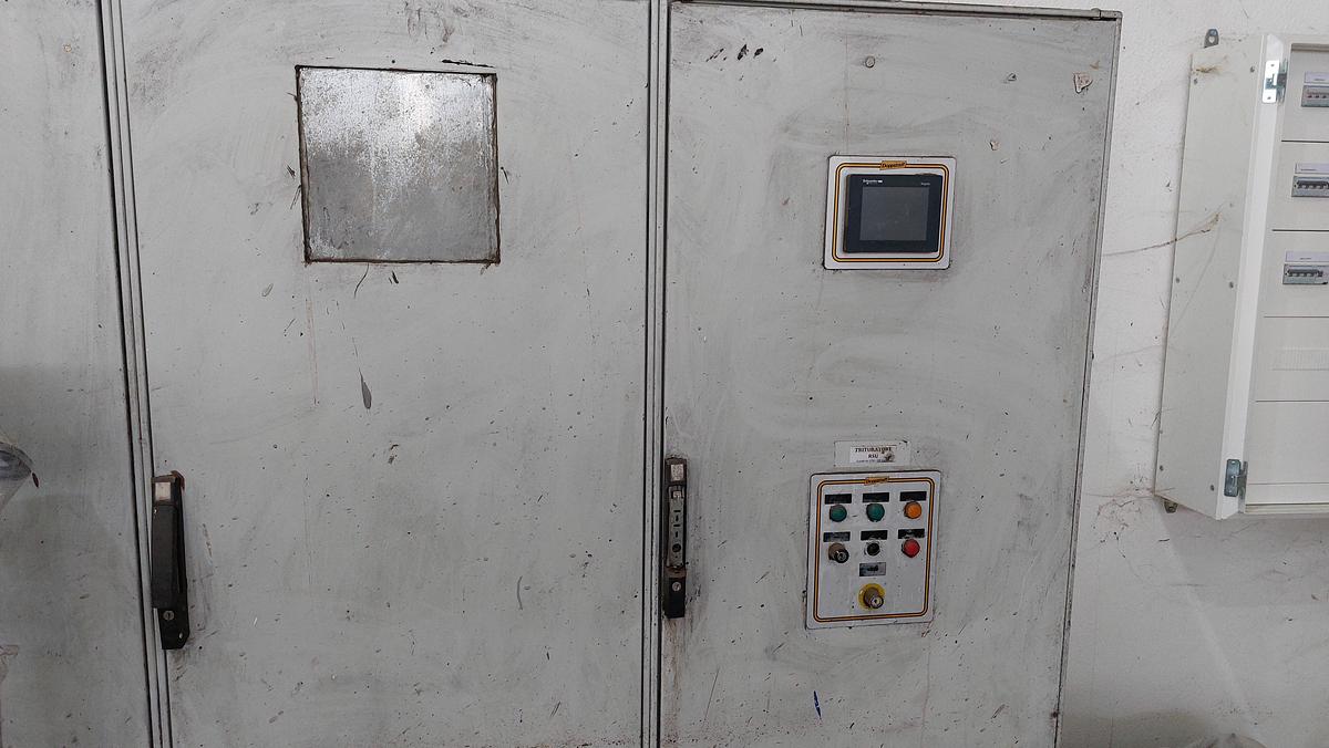 Used DOPPSTADT single shaft shredder DW 306 Ceron