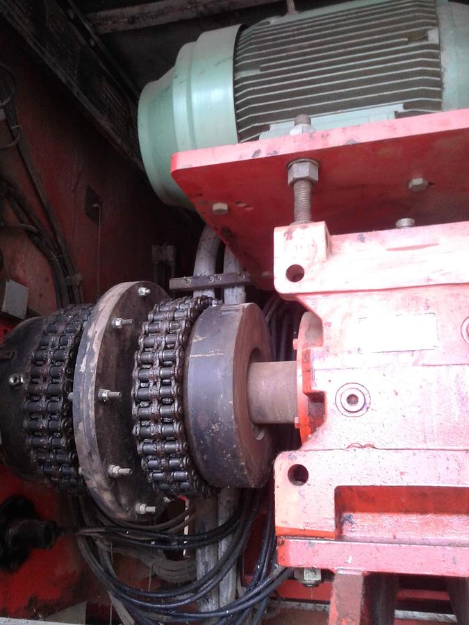 Refurbished BANO + GERMANPLAST RECONDITIONING SINGLE SHAFT SHREDDER 1800 mm.132 kw RECONDITIONED