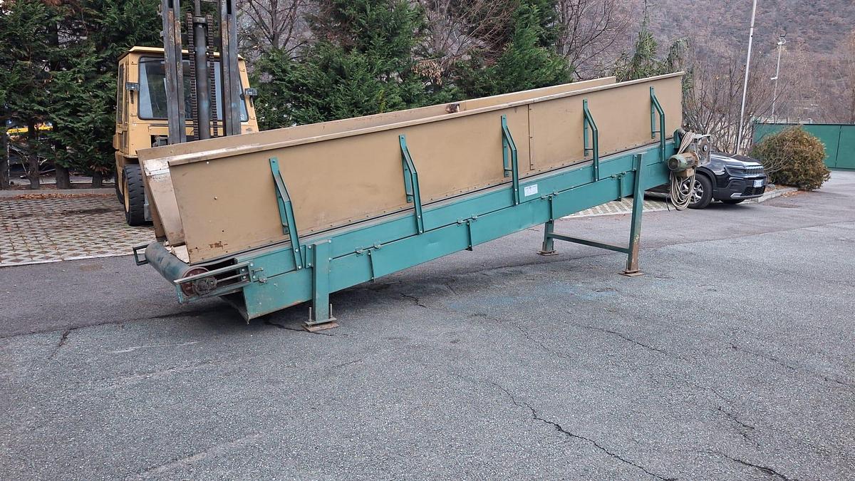 Used 2001 COSTARELLI Conveyor belts