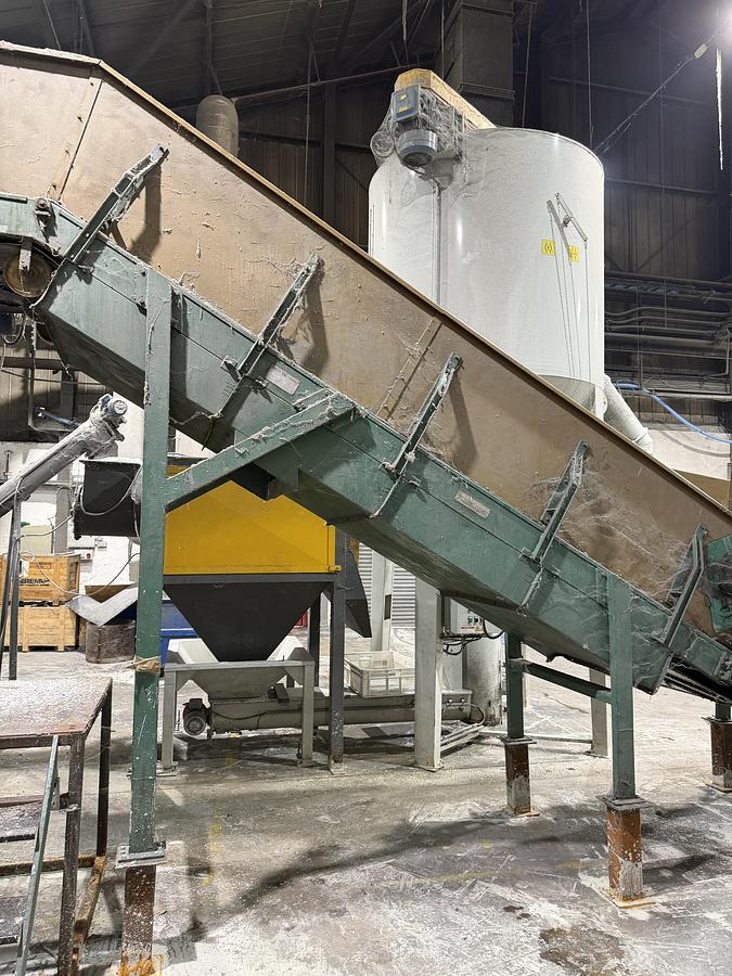 Used 2006 COSTARELLI 1300 mm agglomerator complete with loading belt and collection hopper