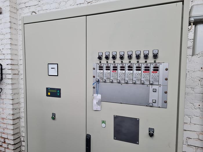 Used LEISTRITZ TWIN SCREW 2x 67 mm PVC