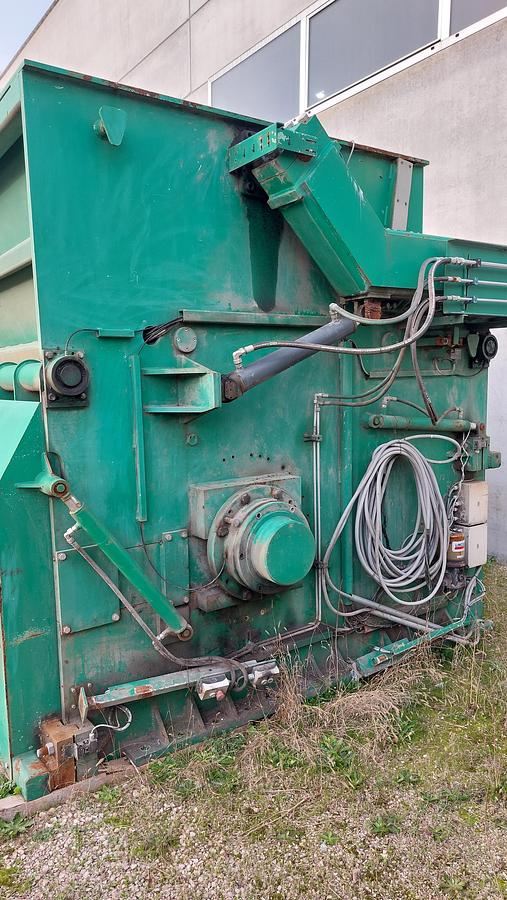 Used WEIMA single shaft shredder WFC2500