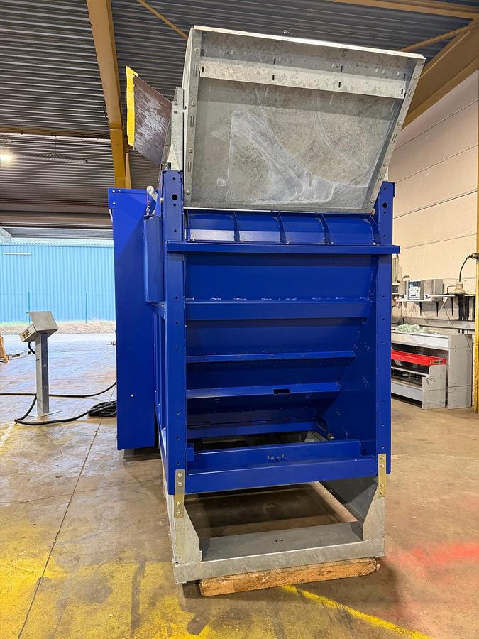 Used 2022 STRAUTMANN Baler BaleTainer