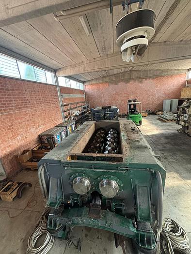 Refurbished VECOPLAN TWIN SHAFT SHREDDER 220 KW VNZ 3000 double-rotor shredder
