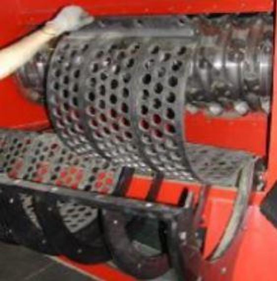 Refurbished BANO + GERMANPLAST RECONDITIONING SINGLE SHAFT SHREDDER 1800 mm.132 kw RECONDITIONED