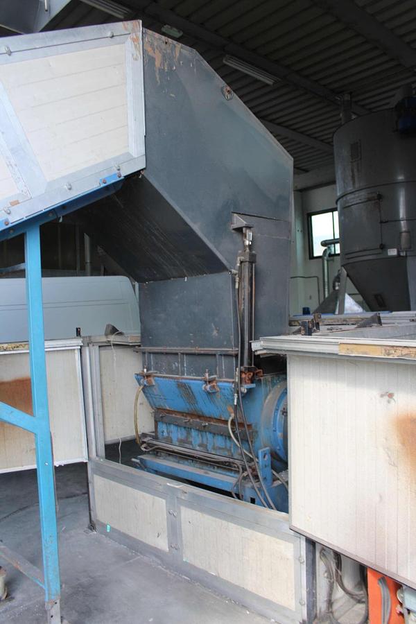 Refurbished MECCANOPLASTICA 1000 mm 75 kw,