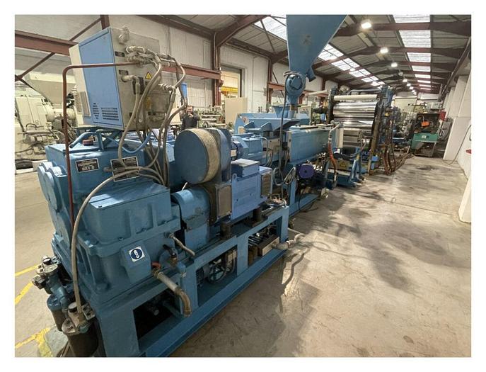 Used AMUT TWIN SCREW EXTRUDER BA100 20/LD Ref.TX124