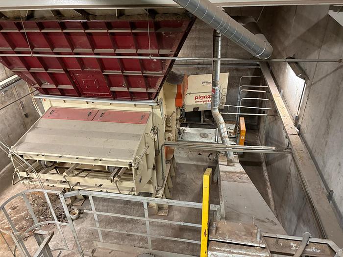 Refurbished 2006 VECOPLAN  VAZ 2500 M NF-T