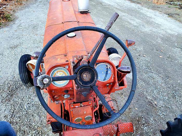 Used 1965 International 806 Tractor