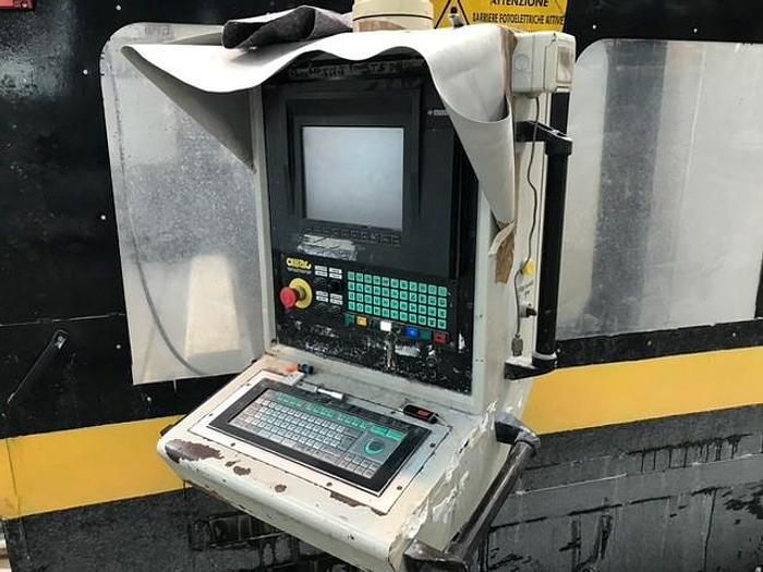 Gebraucht 2003 Omag CNC Bearbeitungszentrum Mill 5, 2003, 5-Achskopf,