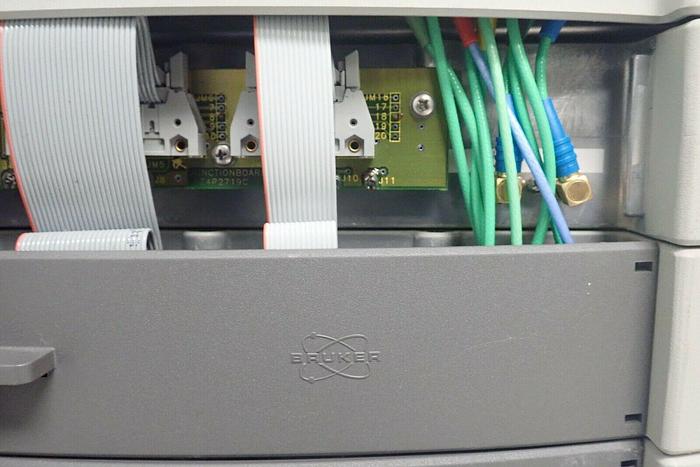 Used Bruker Spectrospin HP-Preamplifier Z002513 Z002666 Z002514 Z022513 Z002921