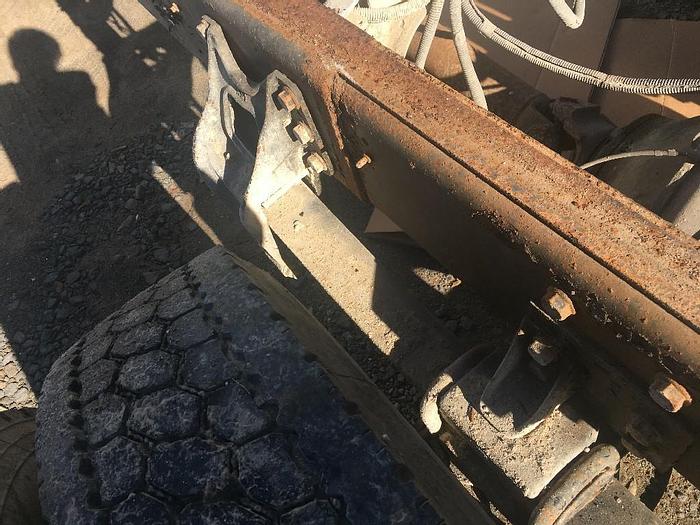 Used 2001 INTERNATIONAL 4700