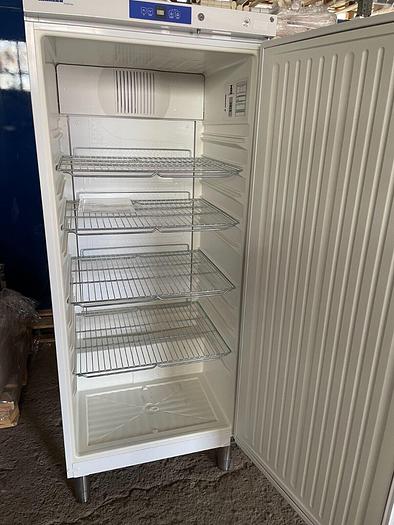 Used Refrigerator Liebherr GKv 5710