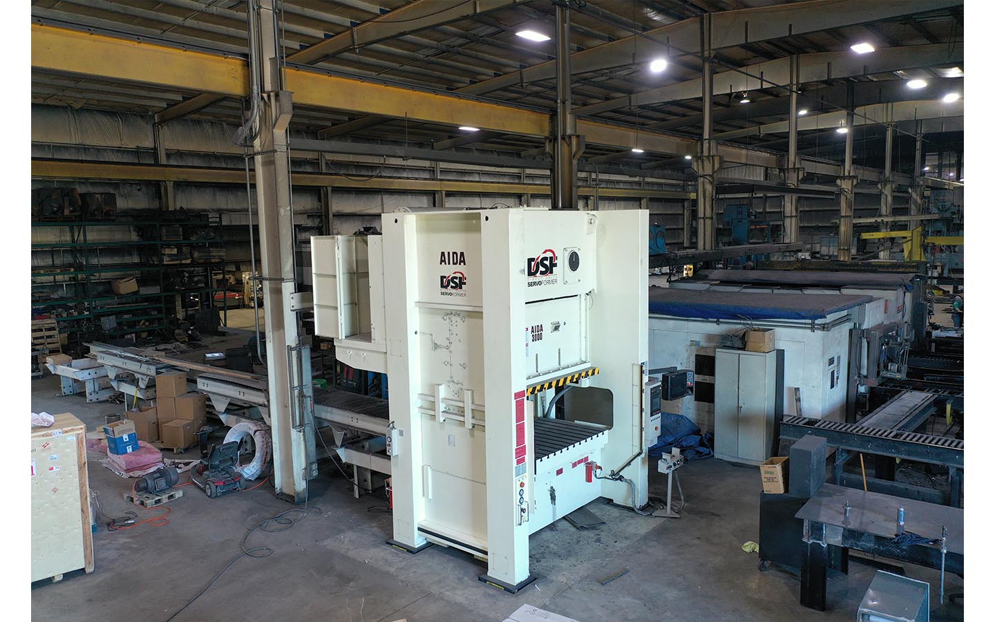 Used 330 TON AIDA DSF-N2-3000 SERVO PRESS NEW NEVER USED 2015