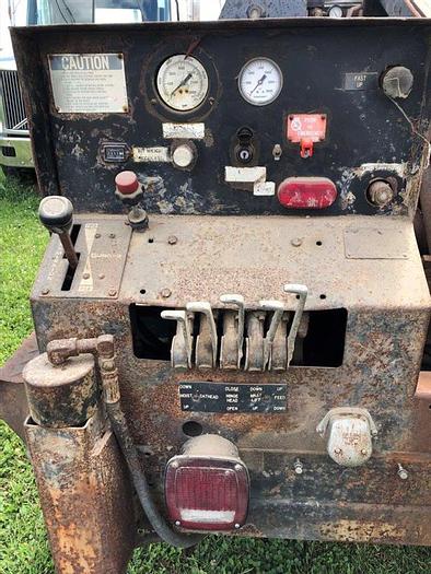 Used 1987 Acker Soil Sentry Drill Rig