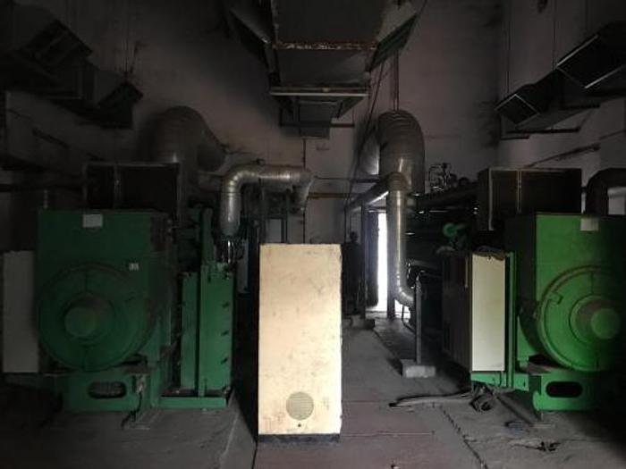 Used 1.064 MW 2004 Used GE J320GS Natural Gas Generator