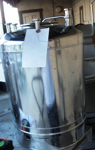 Used Tank, 6 Gallon, 316L Stainless Steel, Pressure, 9" x 25", Alloy #S741350
