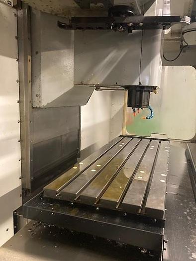 Utilisé Centre d’usinage vertical Haas VF 3