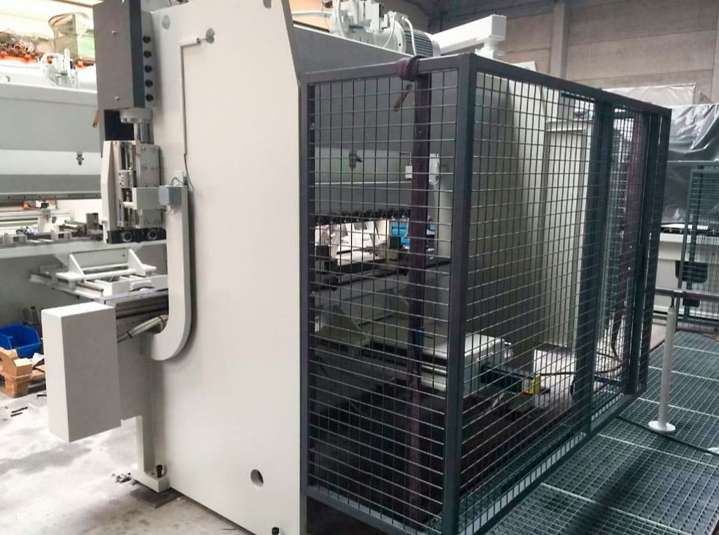 Used LVD PPI 55-25 - Press Brake 