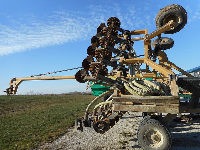 Used BAZOOKA FARMSTAR T361824CT-DH