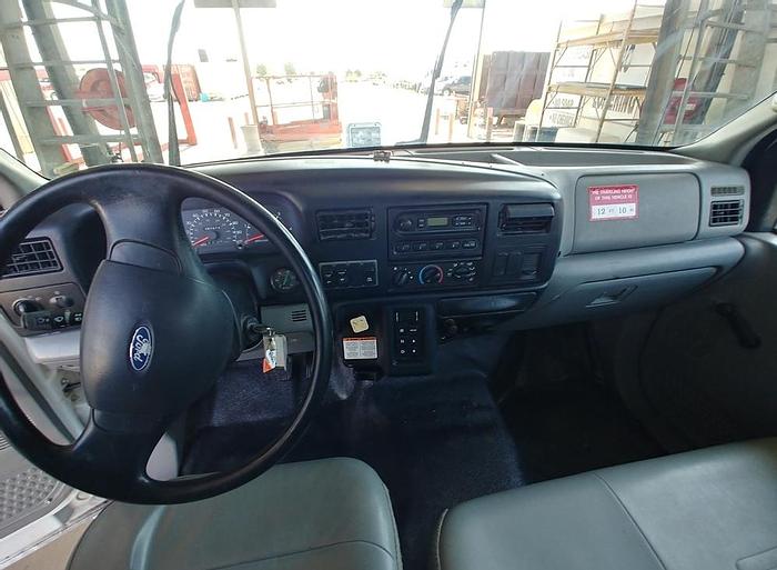 Used 2009 Ford F750 Utility Altec DM47-TR Digger Derrick