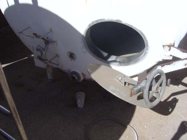 Used 3000 GALLON STORAGE TANK MILD STEEL EXTERIOR