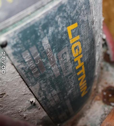 Used Lightnin 25-V0-15 Agitator Side Mount, 28" Propeller Diameter #28700