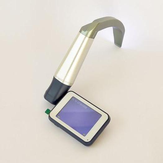 VIDEOLARYNGOSCOPE AVEC 6 LAMES REUTILISABLES
