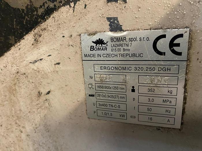 Used 2007 Bomar Ergonomic 320.250DGH