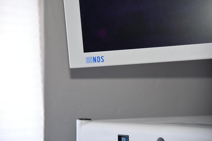 Used NDS 32" Endoscopy HD LCD Medical Monitor Radiance Flat Panel SC-WX32-A1511