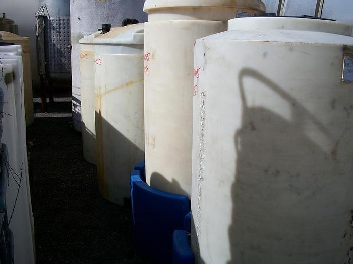 Used Poly Processing approximately 250 gallon vertical poly tank
