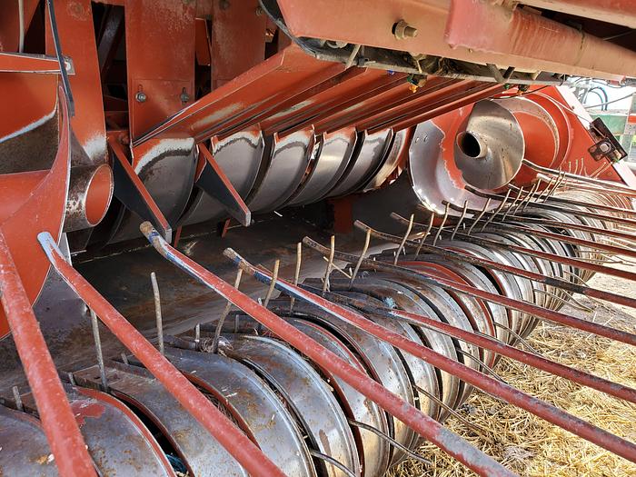 Used Hesston 4790 Baler w/ Accumulator