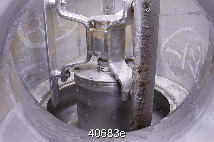 Used Bird Axiguard 7 Pressure Screen, Stainless Steel, 3-Foil Rotor #40683