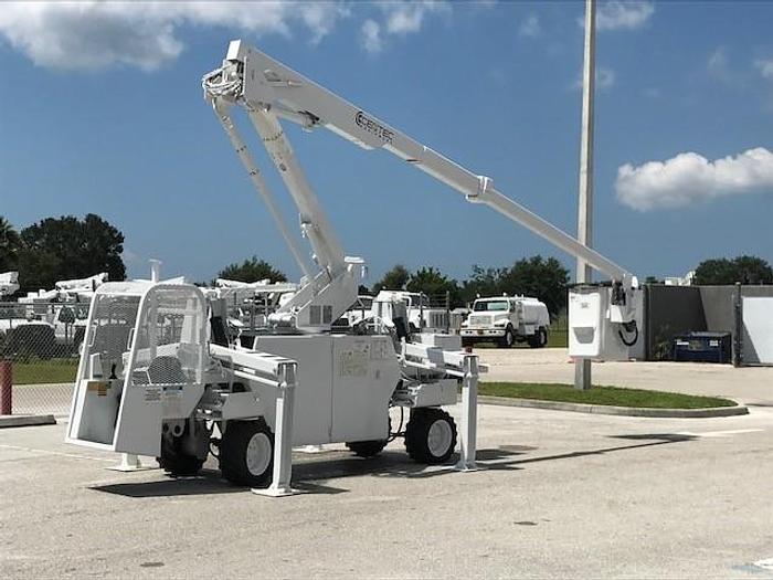 Used 2003 HI-RANGER TL-38 43fT Backyard Bucket Rover - C22665