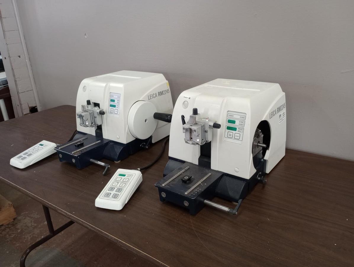 Used Leica RM2245 Rotary Microtome