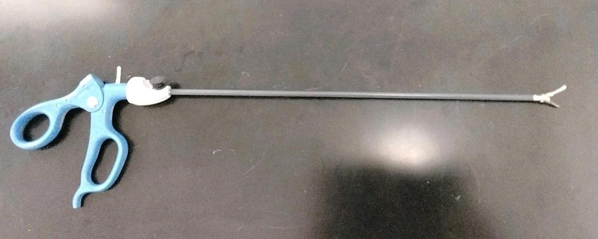 Used Snowden-Pencer 90-6333, Tapered, Curved, Micro Diamond Jaw Dissector